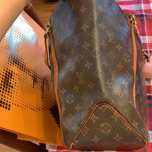 🎊 Closet closing! Hurry..
Authentic Louis Vuitton Sac shopping tote, big size - Picture 7 of 12